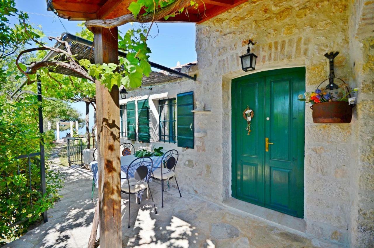House Dobrila Villa Igrane Kültér fotó
