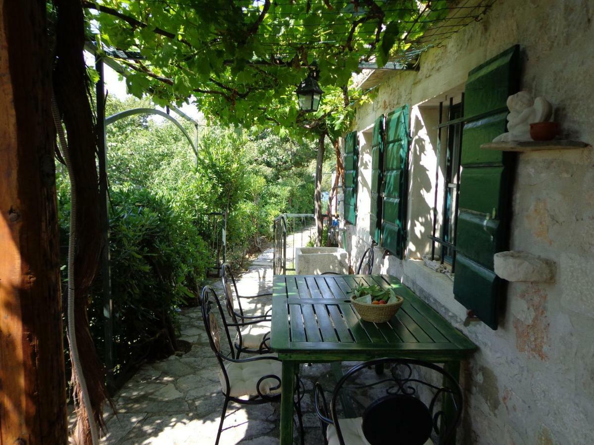 House Dobrila Villa Igrane Kültér fotó